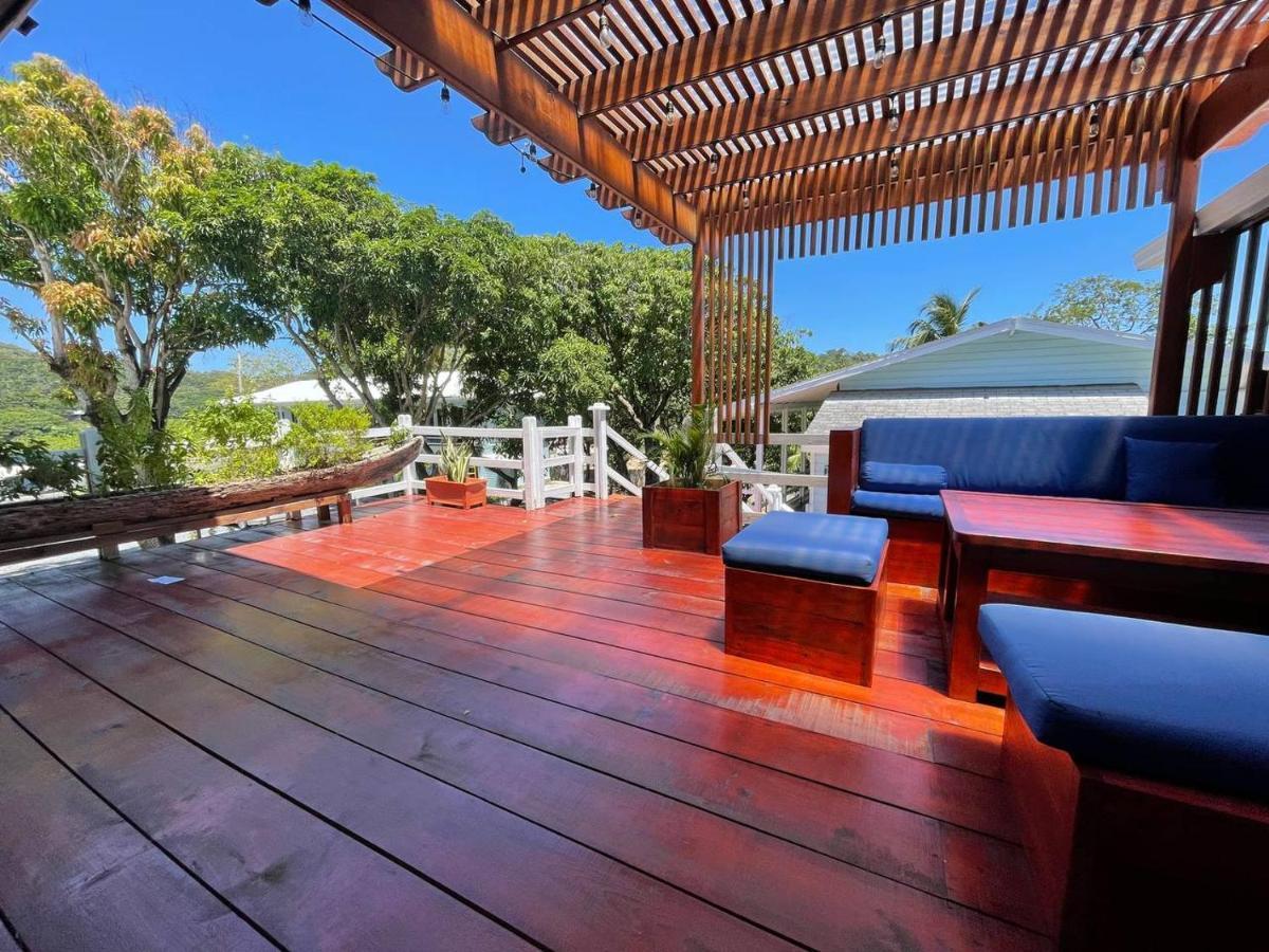 Hotel And Dive Center Roatan Yacht Club French Harbour Dış mekan fotoğraf